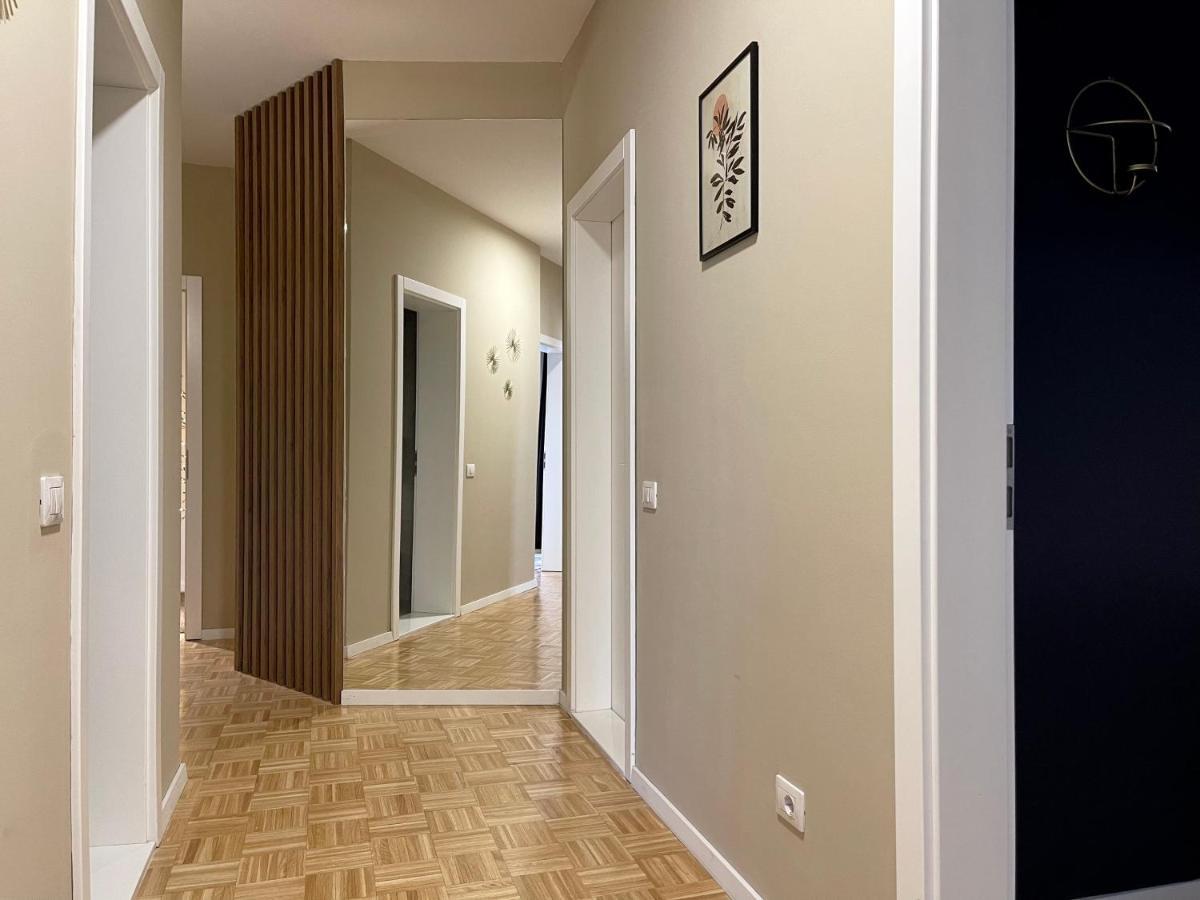 Premium Apartments Gjakova Εξωτερικό φωτογραφία
